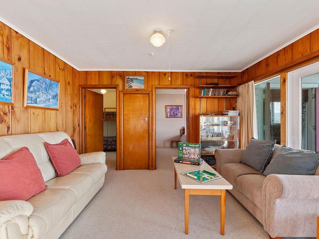 Lake Edge Cottage - Waitahanui Holiday Home Екстериор снимка